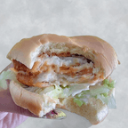Best A8脆皮鱈魚堡 Crispy Cod Burger in Fremont, CA